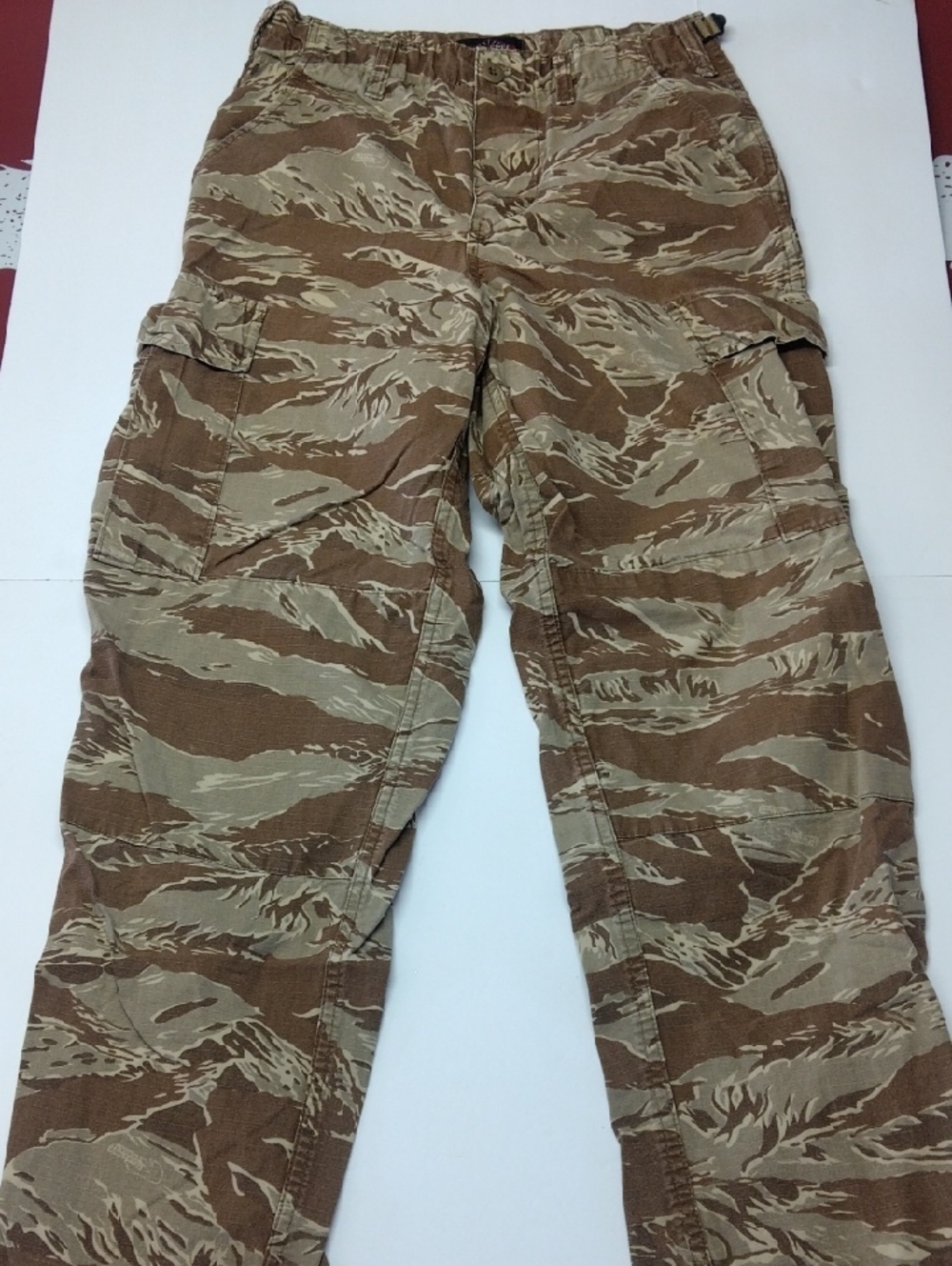 Men's Brown Desert Sand Cargo Pants